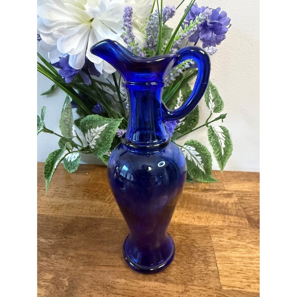 Vintage Avon Cobalt Blue Glass Pitcher Vase – Classic‎ Curved Handle Retro Decor